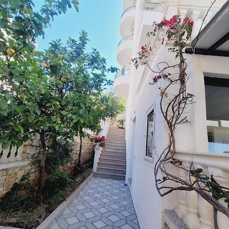 Makla Apartment Саранде Екстериор снимка