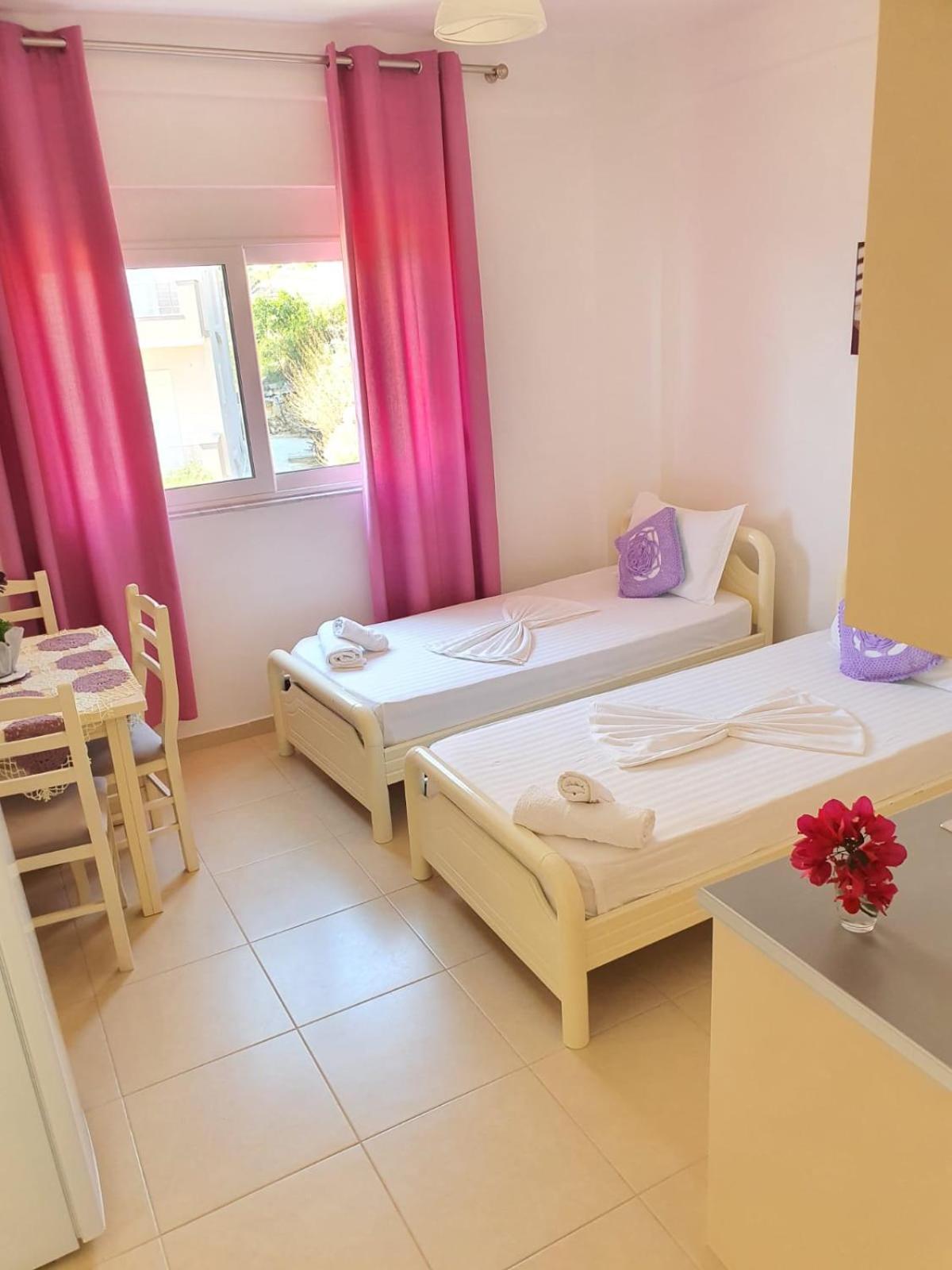 Makla Apartment Саранде Стая снимка