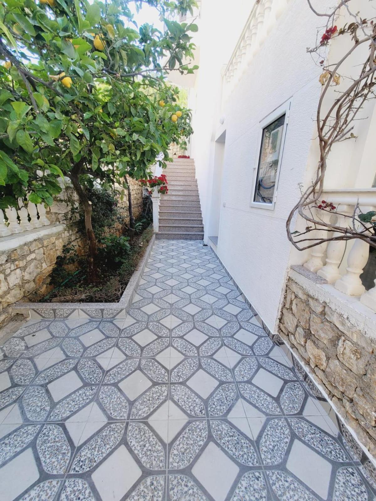 Makla Apartment Саранде Екстериор снимка