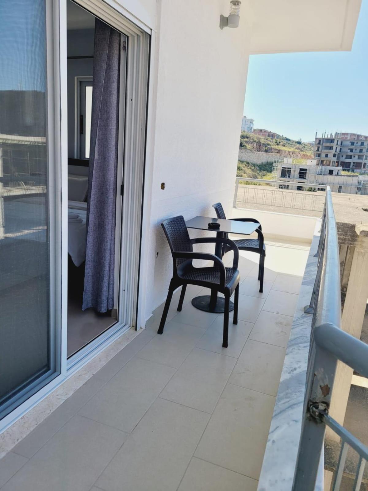 Makla Apartment Саранде Екстериор снимка